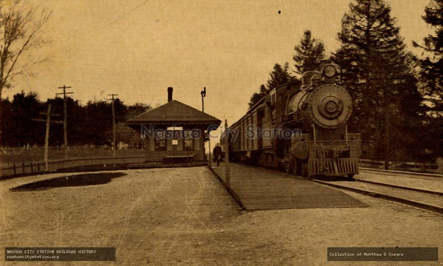 Postcard: Boston & Maine Station, Plaistow, N.H.